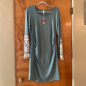 NWT Sage Crochet Sleeve Ruched Maternity Dress